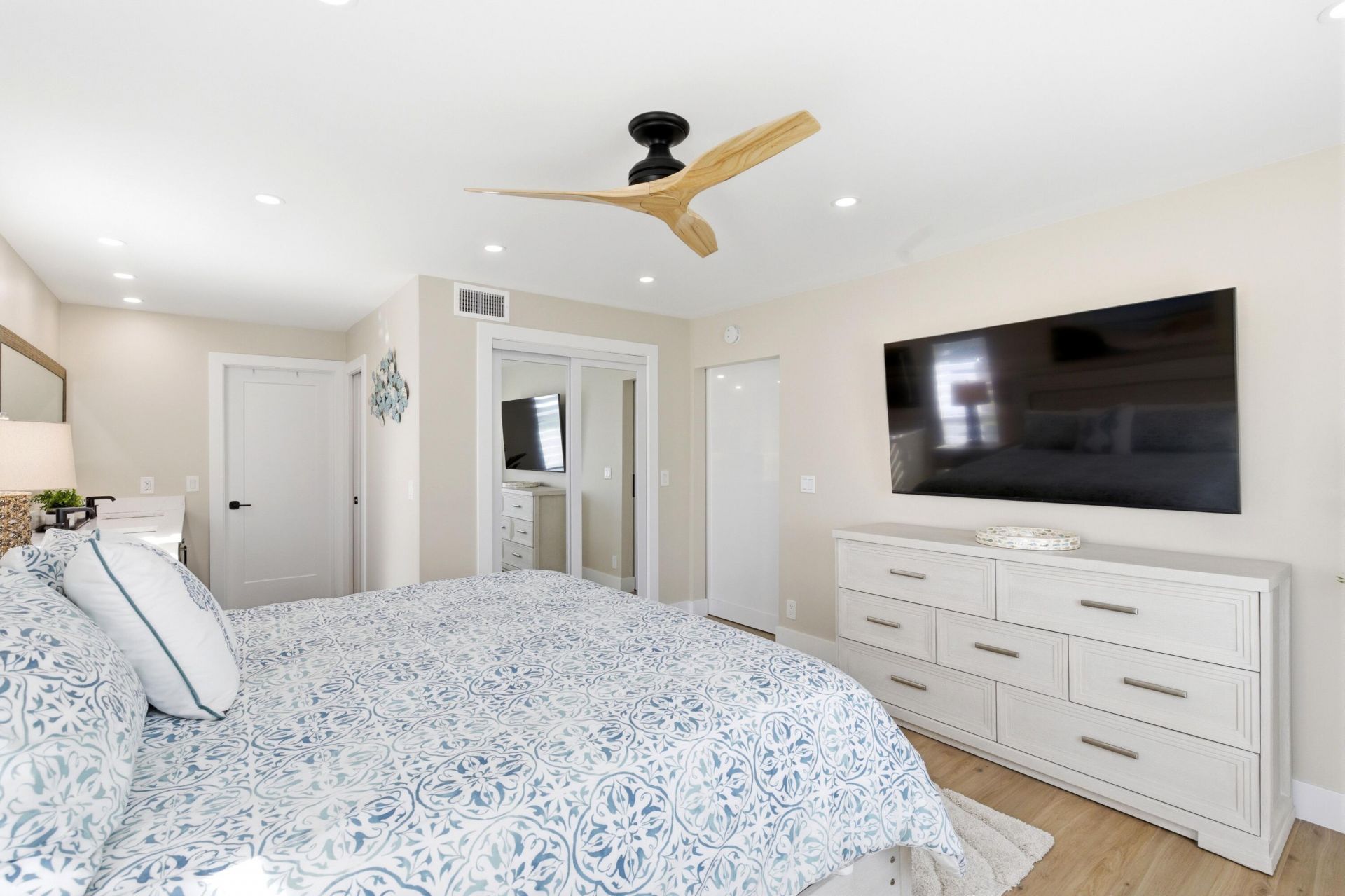 1415 SW 27th Avenue, Unit 104, Delray Beach, FL 33445 Photo