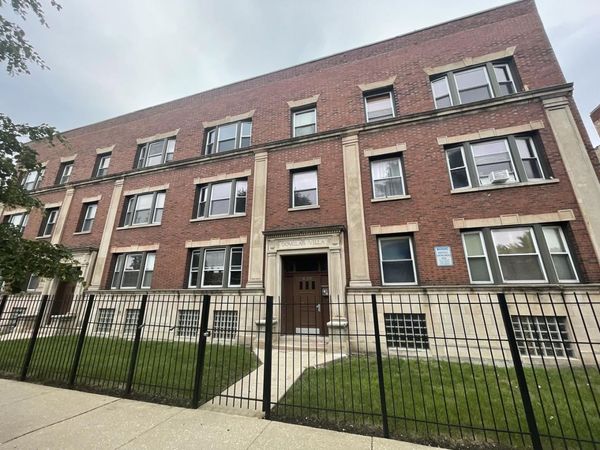 4354 W Washington Boulevard, Unit 202, Chicago, IL 60624