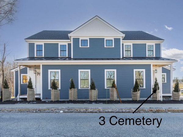 3 Cemetery Road, Greenland, NH 03840
