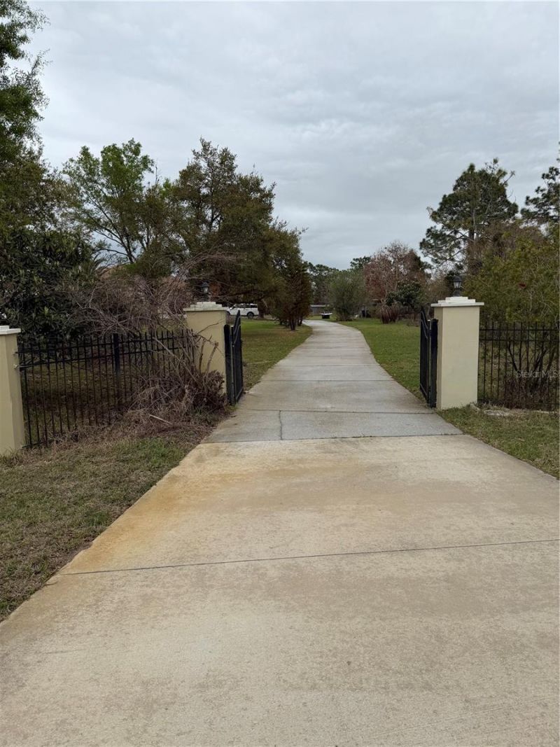 3811 Bancroft Boulevard , Orlando, FL 32833 Photo