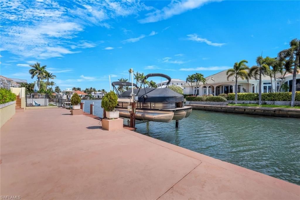 2147 Snook Dr, Naples, FL 34102 Photo