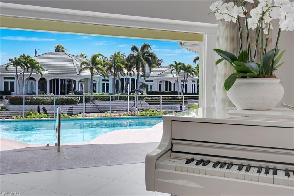 2147 Snook Dr, Naples, FL 34102 Photo