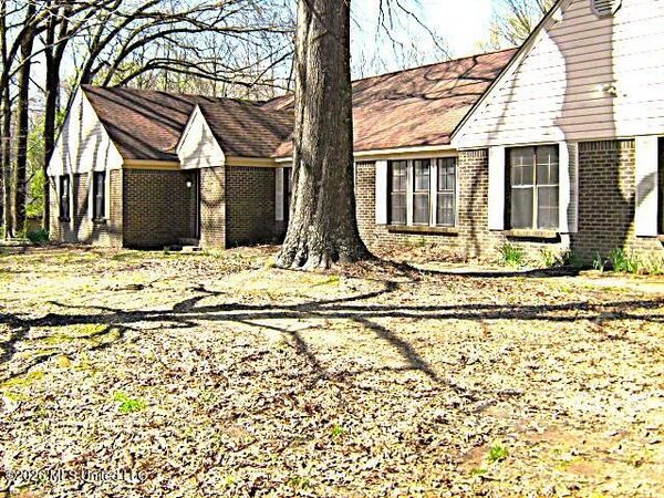 3630 Debbie Lane, Olive Branch, MS 38654