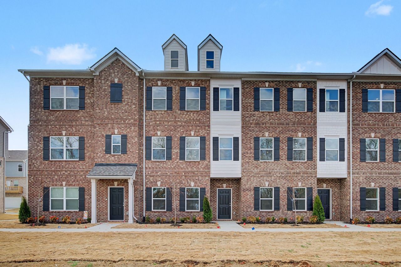 124 Rosebush Lane, Lebanon, TN 37087 Main Photo