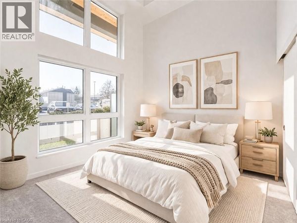 101 GOLDEN EAGLE Road , Unit 101, Waterloo, ON N2V1C3