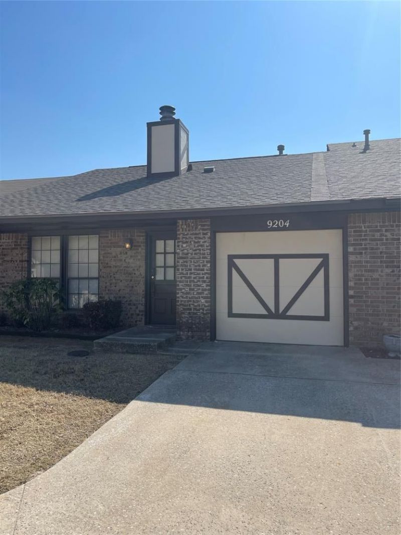 9204 Stonegate, Midwest City, OK 73130 Main Photo
