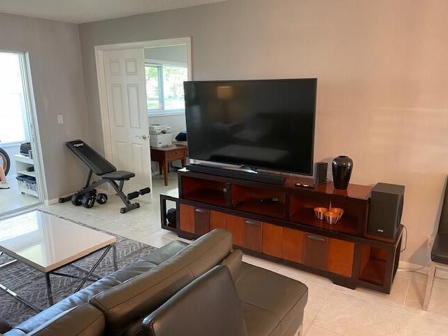 307 Lake Evelyn Drive, West Palm Beach, FL 33411 Photo