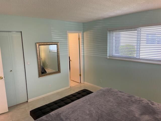 307 Lake Evelyn Drive, West Palm Beach, FL 33411 Photo