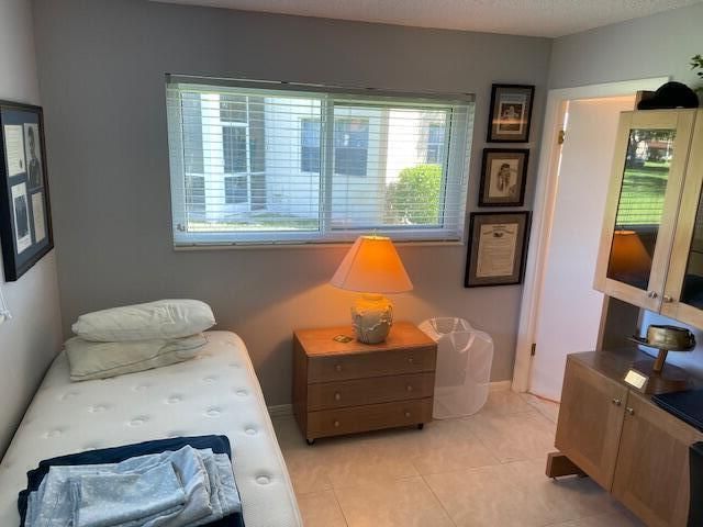 307 Lake Evelyn Drive, West Palm Beach, FL 33411 Photo