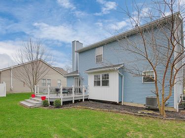 27 Barrhill Drive, Delaware, OH 43015