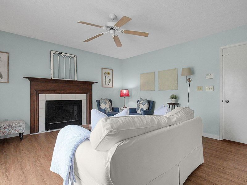 27 Barrhill Drive, Delaware, OH 43015 Photo 11