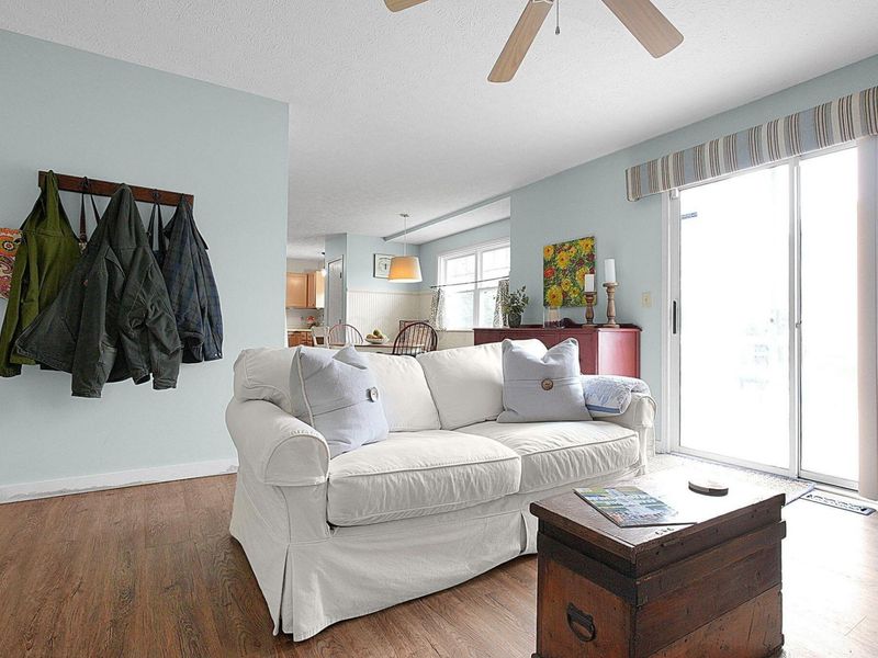 27 Barrhill Drive, Delaware, OH 43015 Photo 12