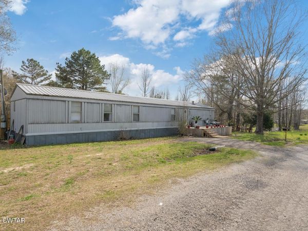 21 Deer Crest Lane, Lexington, TN 38351