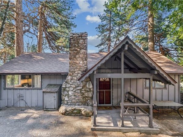 21621 Sawpit Canyon, Cedarpines Park, CA 92322