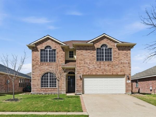 203 Stampede Street, Waxahachie, TX 75165