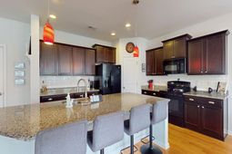 208 Roanoke Hill Court photo 4