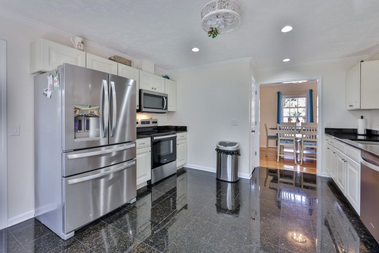 27 Plantation Rd. Photo 29