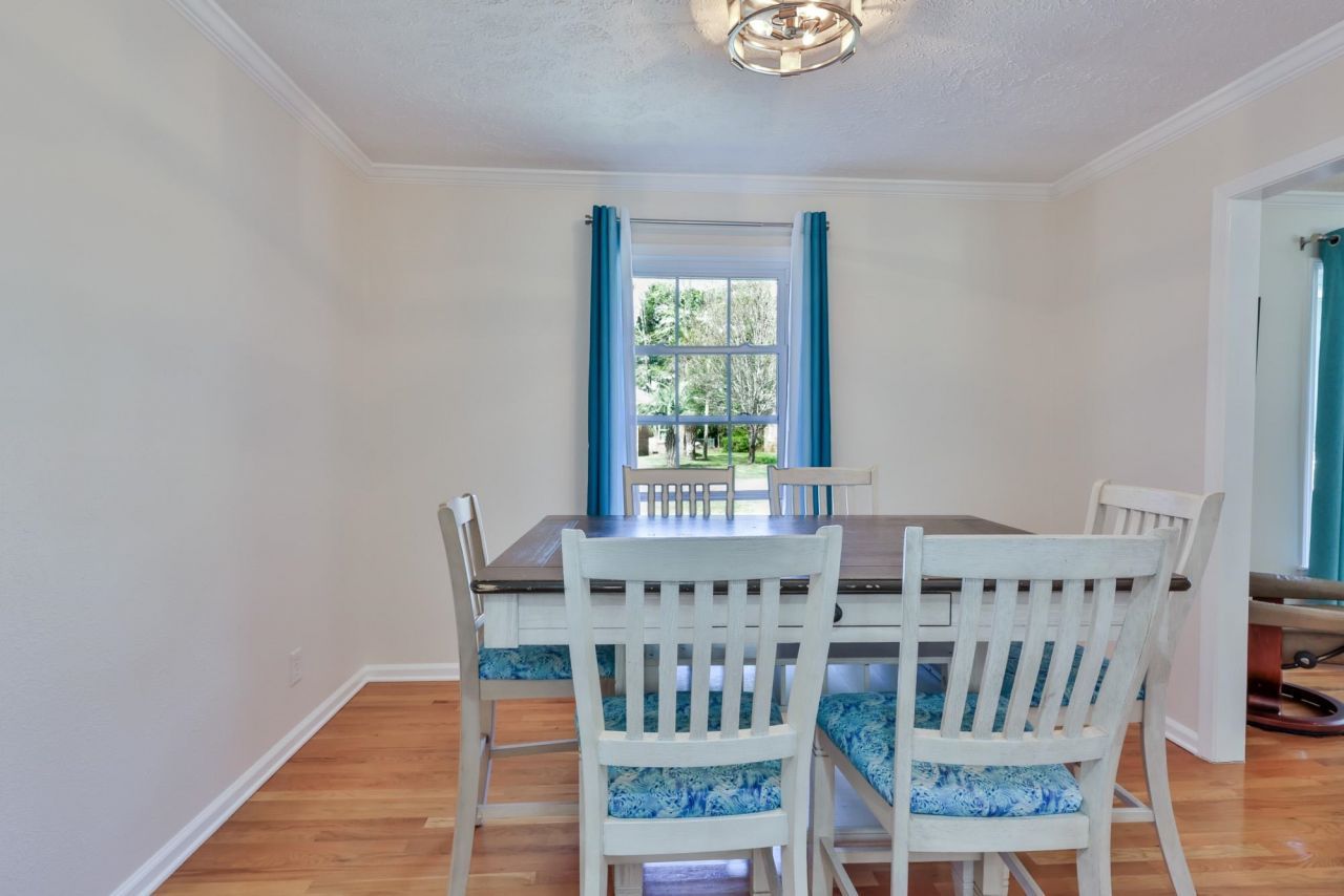 27 Plantation Rd. Photo 31