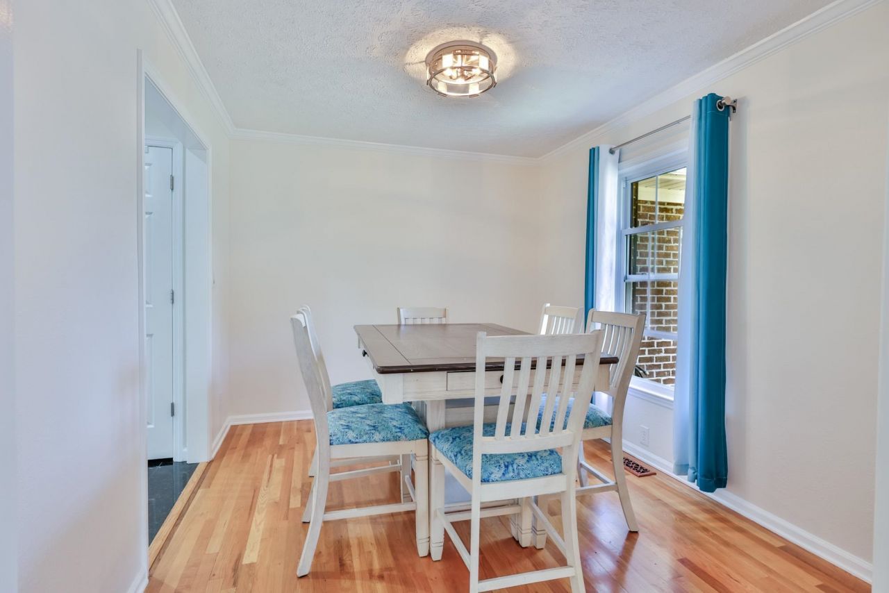 27 Plantation Rd. Photo 32