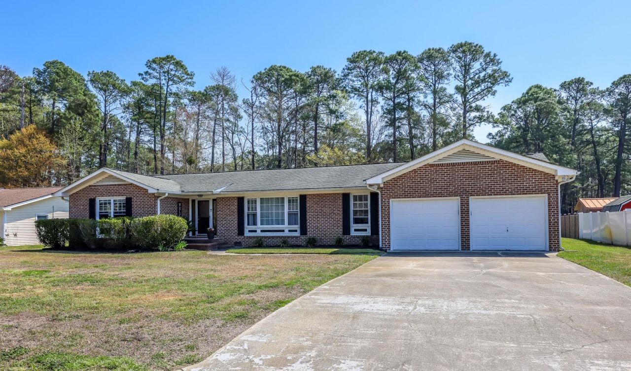 27 Plantation Rd. Photo 4