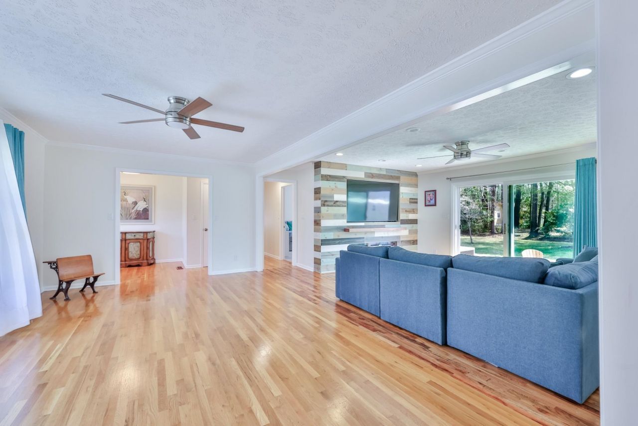 27 Plantation Rd. Photo 8