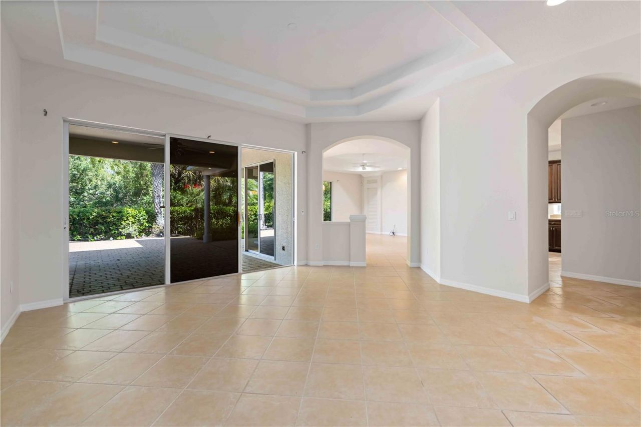 7815 Ashley Circle, University Park, FL 34201 Photo