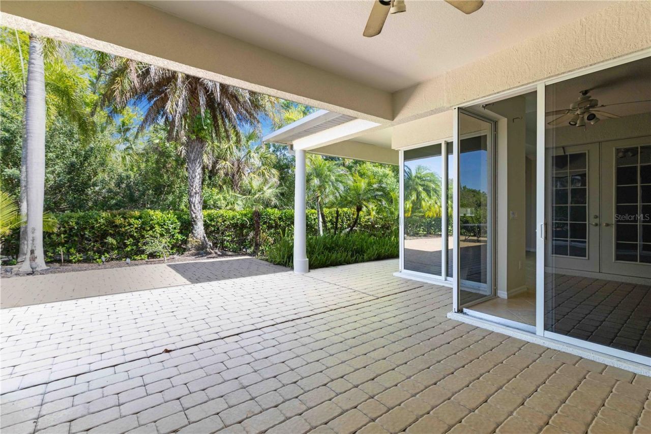 7815 Ashley Circle, University Park, FL 34201 Photo