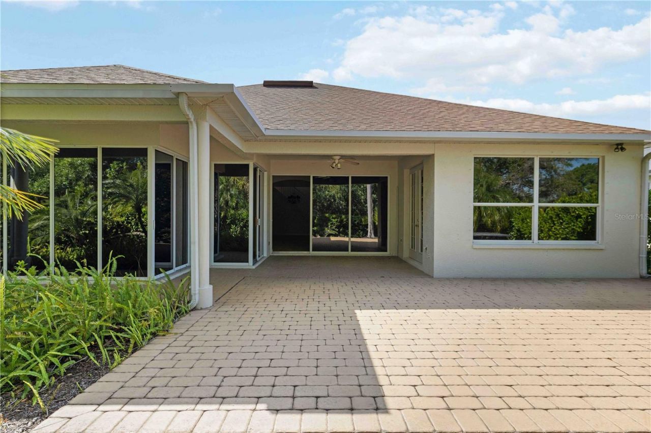 7815 Ashley Circle, University Park, FL 34201 Photo