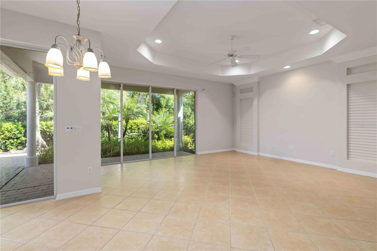 7815 Ashley Circle, University Park, FL 34201 Photo