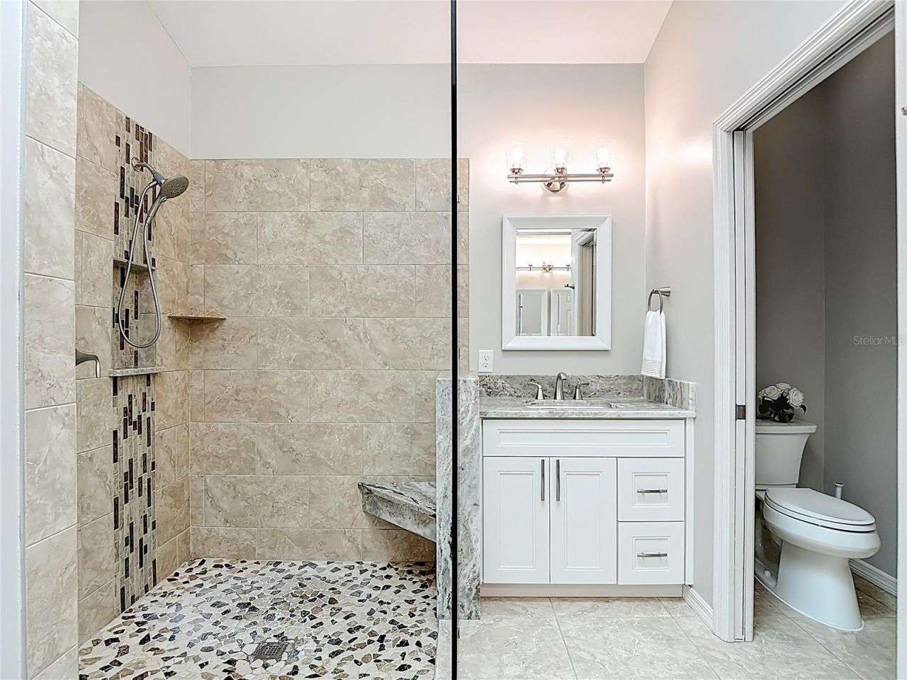 19497 Silver Oak Drive , Estero, FL 33928 Photo