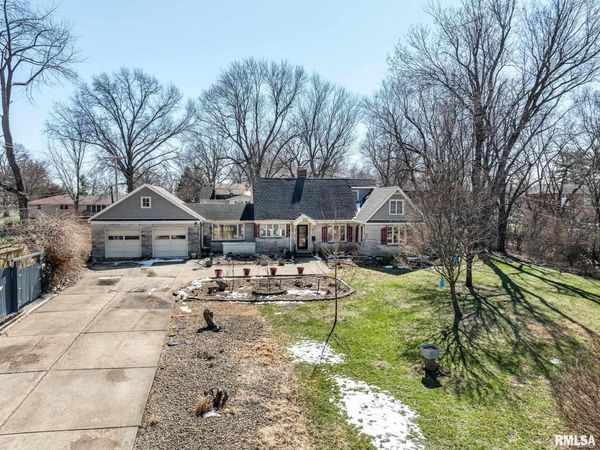 1303 W ADAMS Street, Macomb, IL 61455