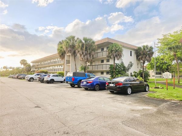 1751 NW 75th Ave, Unit 313, Plantation, FL 33313