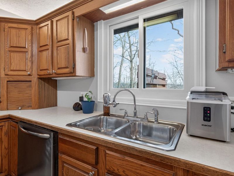 1538 Westwood Drive, Sidney, OH 45365 Photo 9