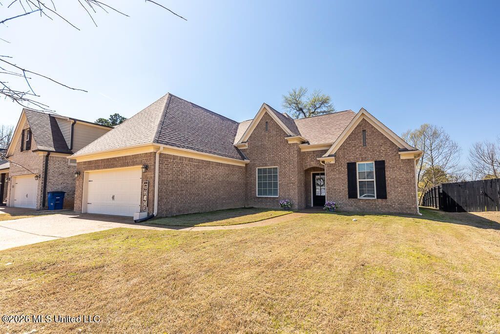 6067 Arnold Palmer Cove Olive Branch, MS 38654