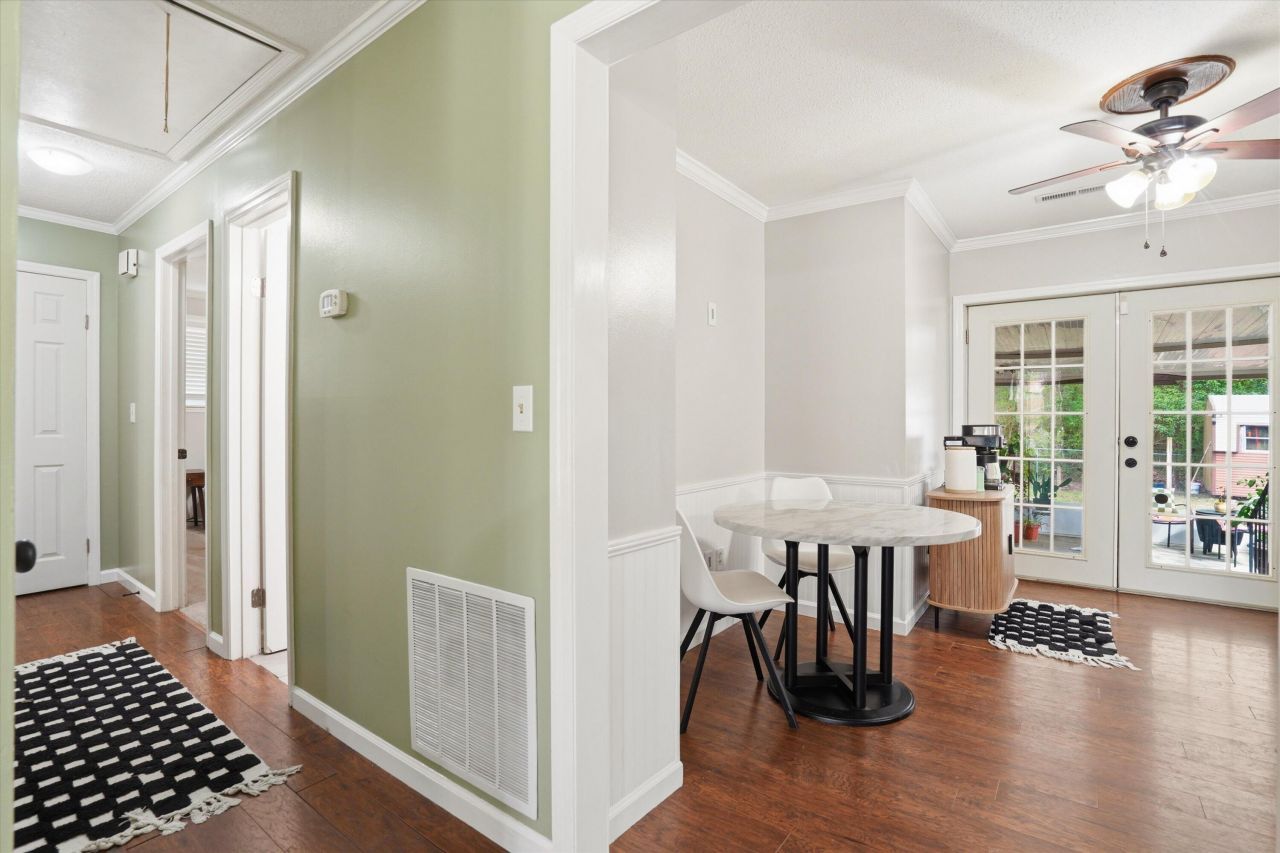 221 Froman Drive Photo 14