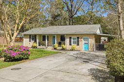 221 Froman Drive photo 4