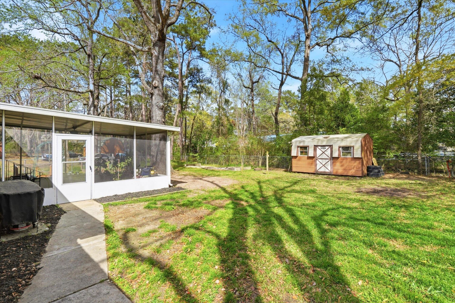 221 Froman Drive Photo 25