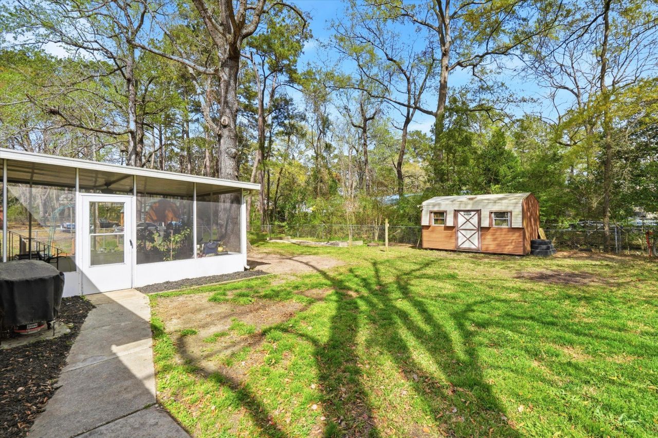 221 Froman Drive Photo 26