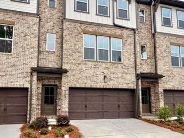 364 Sunset Hollow Street, Sugar Hill, GA 30518