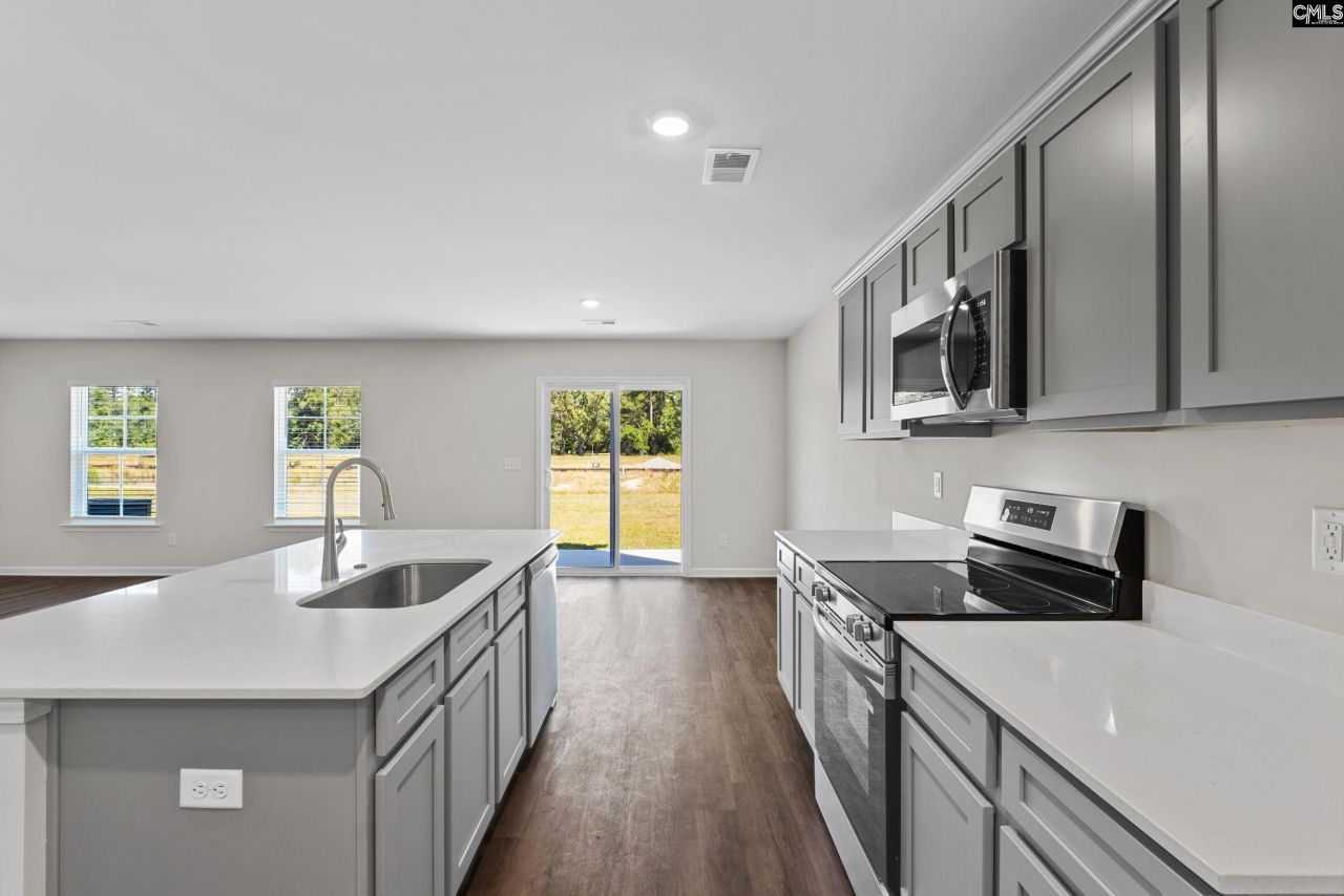 412 Nights Watch Way Photo 11