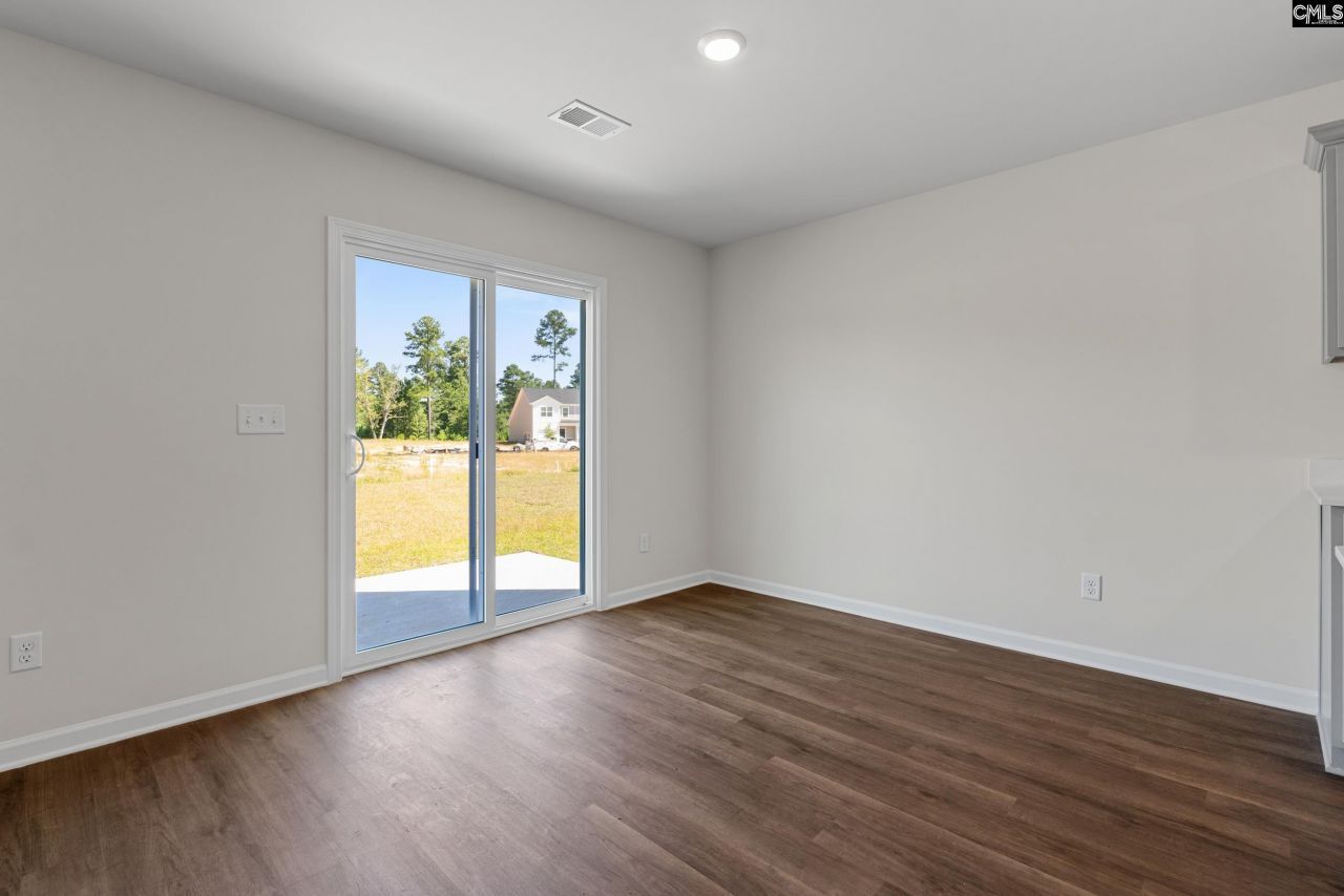 412 Nights Watch Way Photo 12