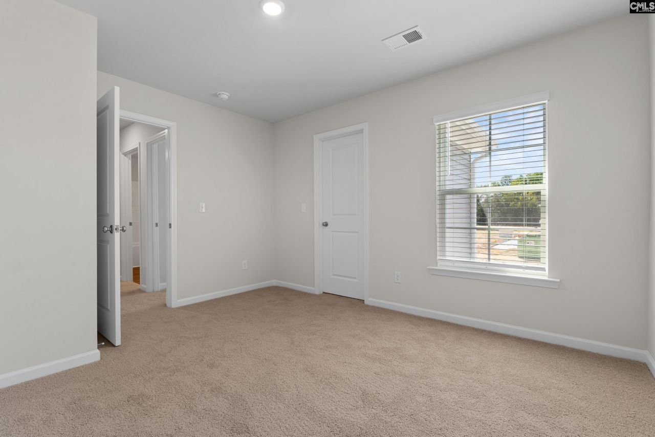 412 Nights Watch Way Photo 25