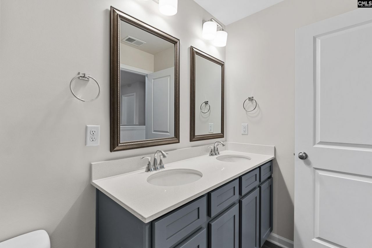 412 Nights Watch Way Photo 30