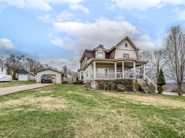 601 E Washington Ave, Connellsville, PA 15425