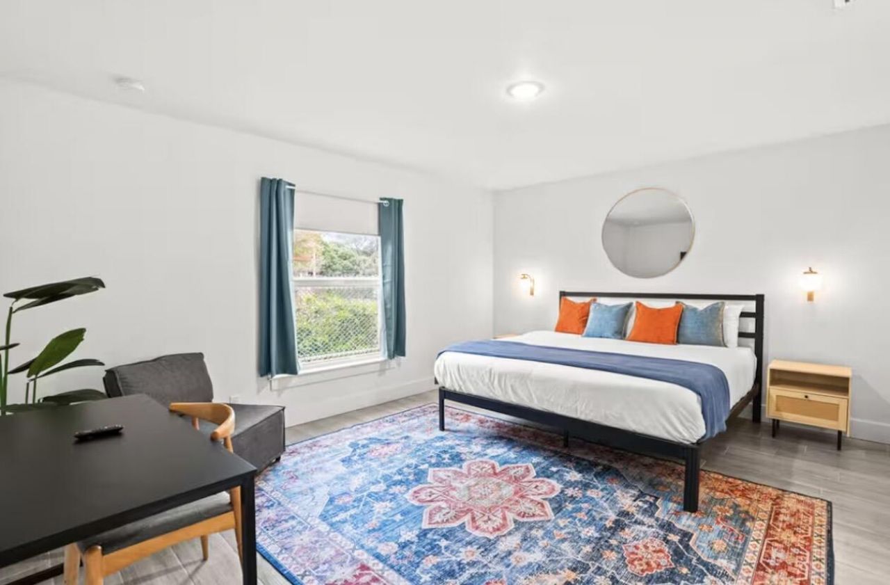 565 Lilac Court, West Palm Beach, FL 33407 Photo