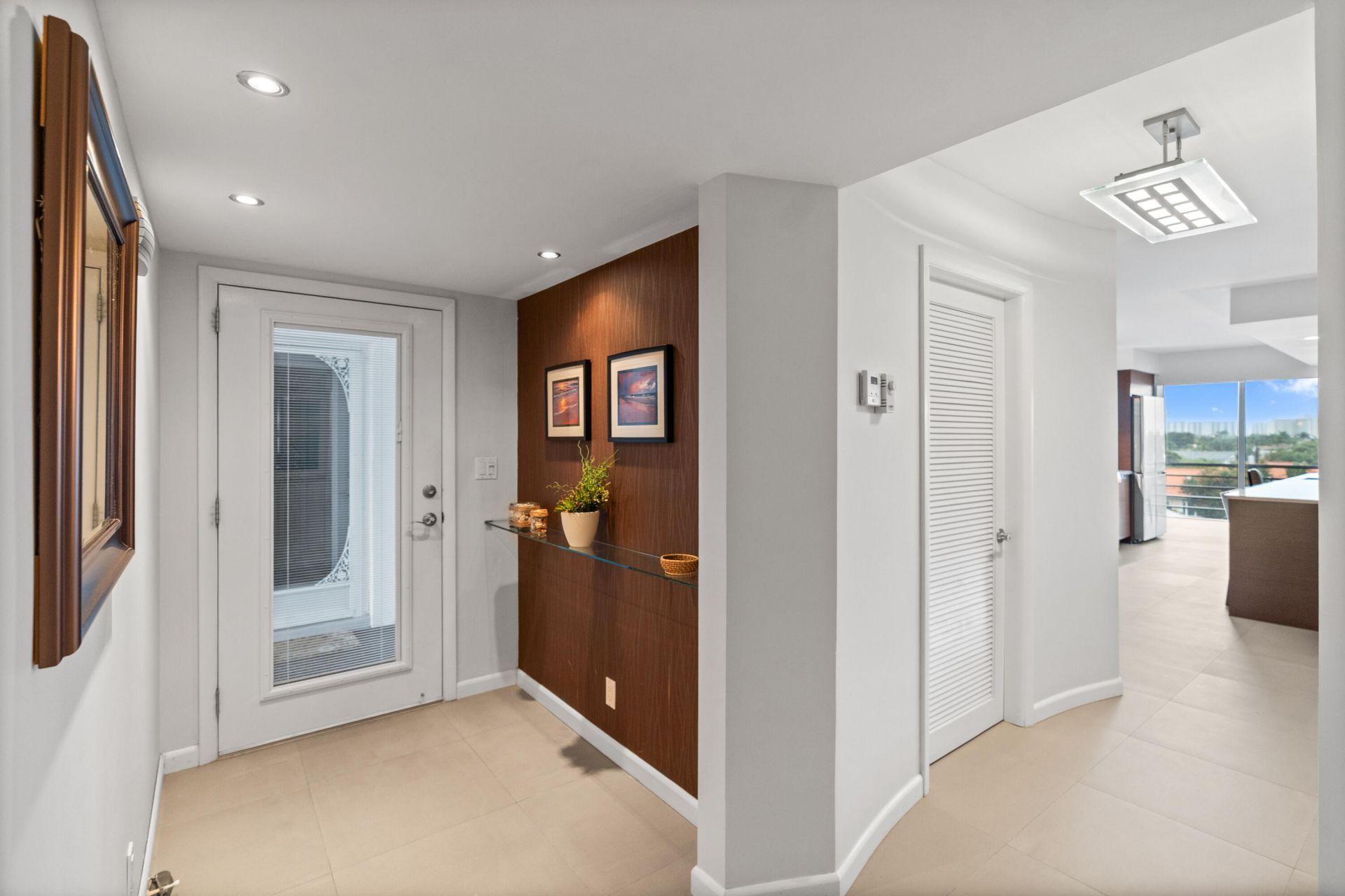 3050 NE 47th Court, Unit 402, Fort Lauderdale, FL 33308 Photo