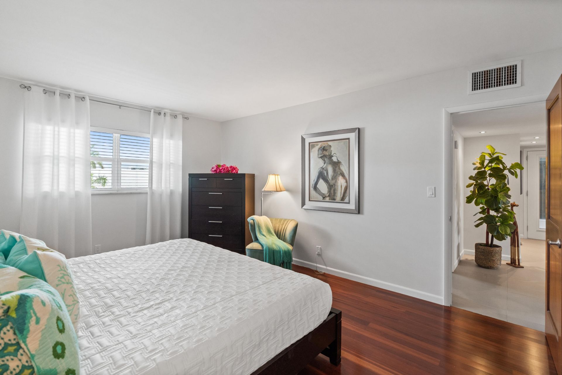 3050 NE 47th Court, Unit 402, Fort Lauderdale, FL 33308 Photo