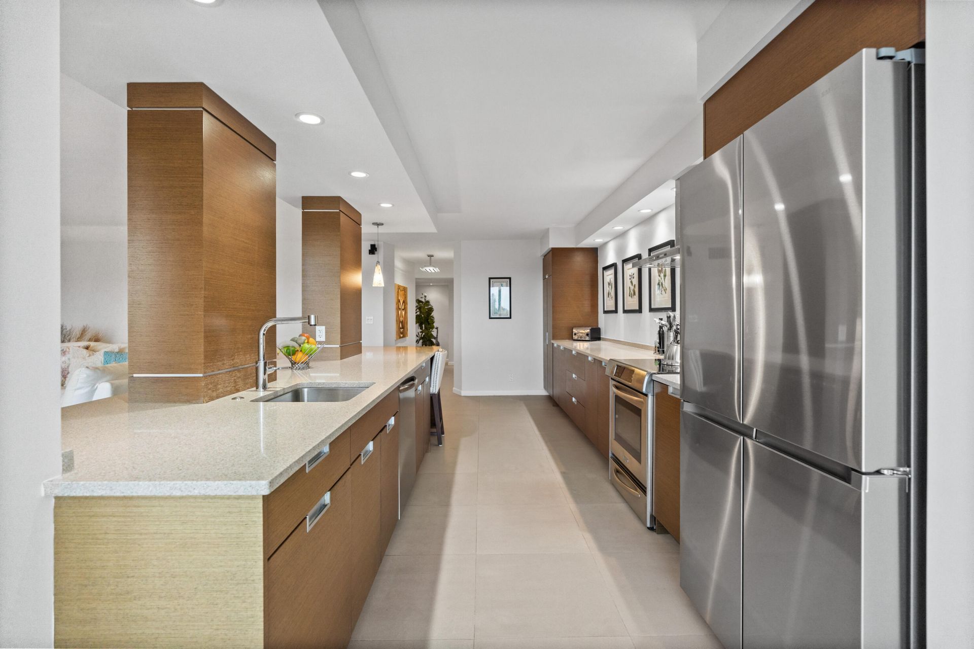 3050 NE 47th Court, Unit 402, Fort Lauderdale, FL 33308 Photo