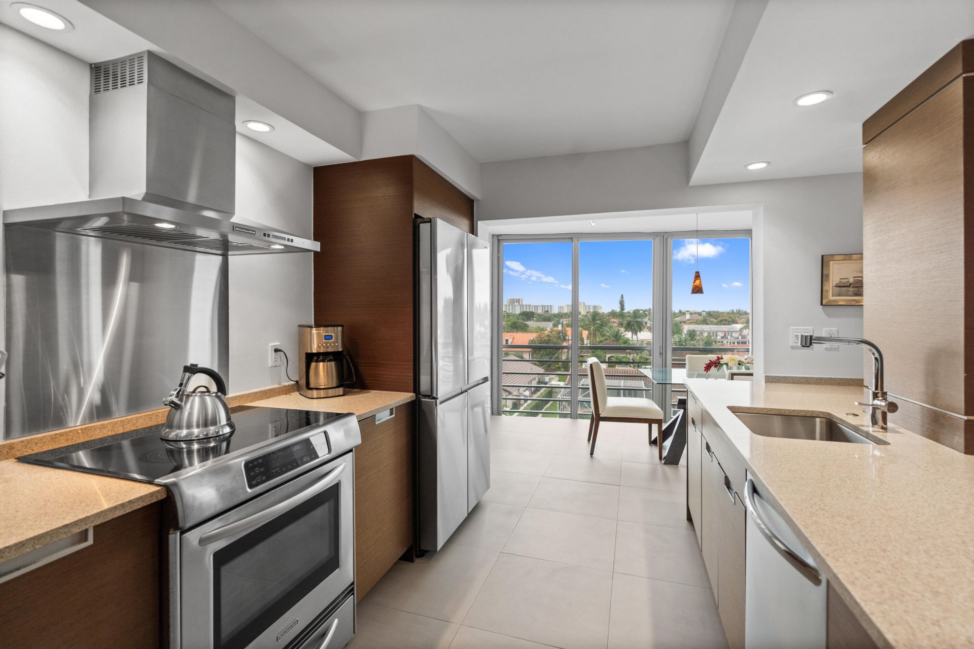 3050 NE 47th Court, Unit 402, Fort Lauderdale, FL 33308 Photo