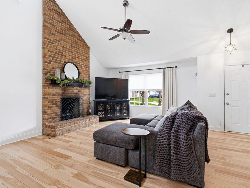 5775 Cypress Hollow Court, Grove City, OH 43123 Photo 3